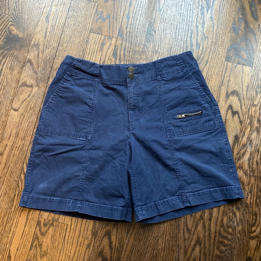 Women's Eddie Bauer Shorts, Size 10, Navy